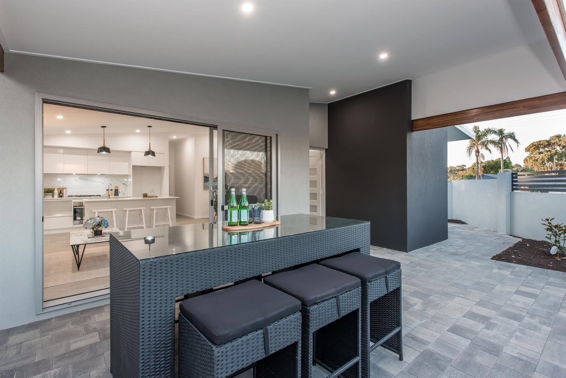 Custom Build Padbury alfresco