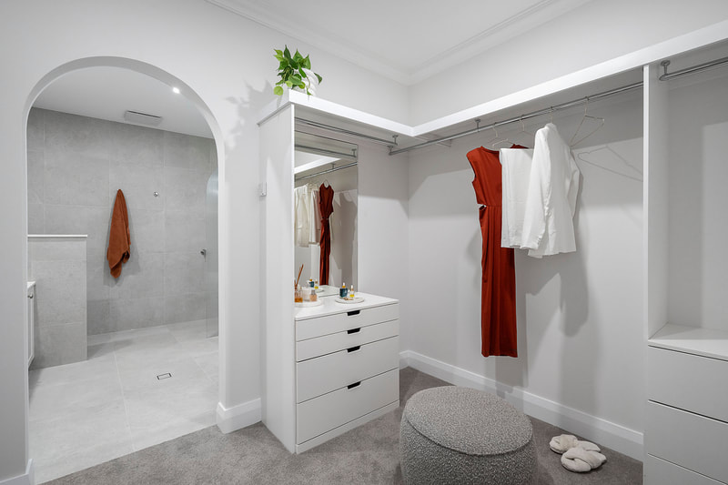 Walk in Robe arch doorway Mount Hawthorn Distinct Building Company